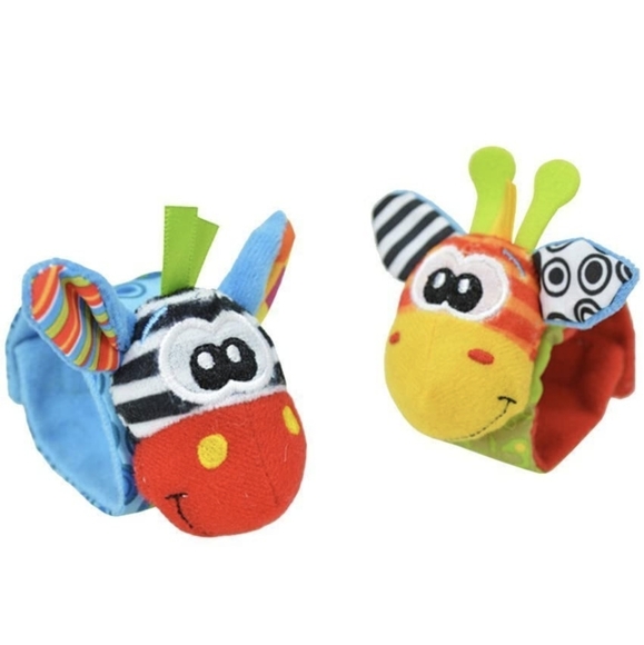 Sozzy Baby Infant Wrist rattles and foot finder - Picture 4 of 4